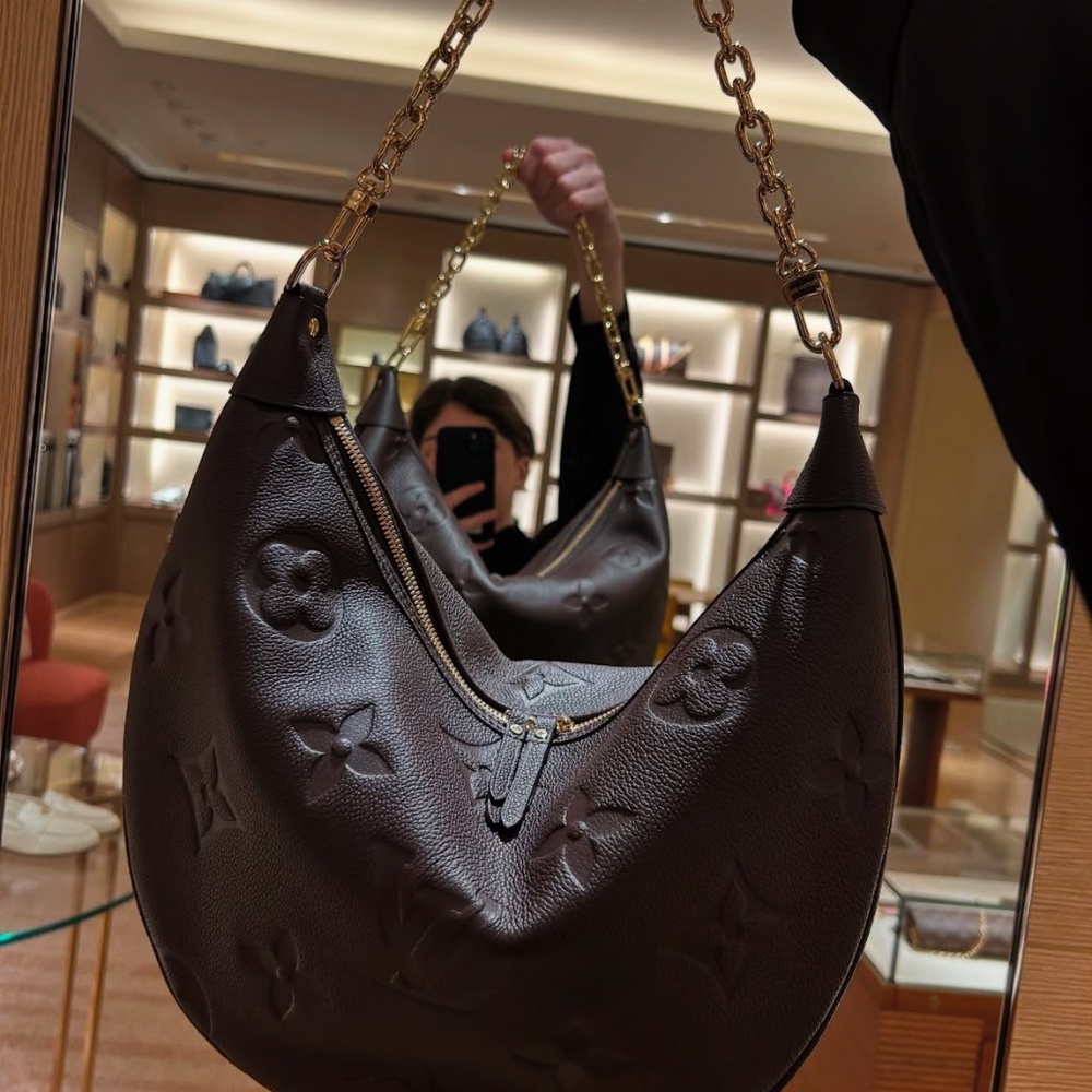 Loop Hobo Bag Louis Vuitton - Picture 8 of 9